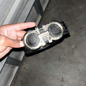 A lil scratch but can’t really tell